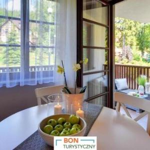 Funkcjonalne i Stylowe Apartamenty Sun Seasons 24 w Karpaczu by Noclegi Renters