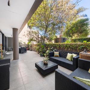 Groundfloor Surry Hills Retreat with Cinema