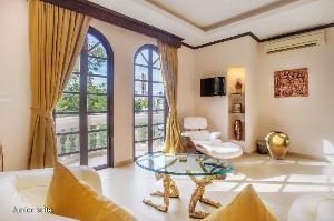 Poseidon Hotel, Pattaya