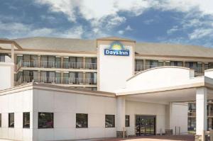 Days Inn by Wyndham Columbus-North Fort Benning, Columbus