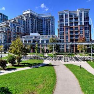 Toronto Non Smoking Hotels Deals At The 1 Hotel In Jj Furnished Apartments Downtown Toronto King S Luxury Loft