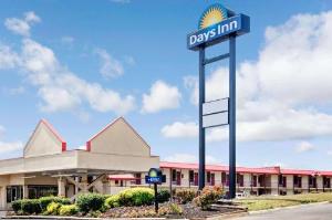 Days Inn by Wyndham Knoxville West, Knoxville