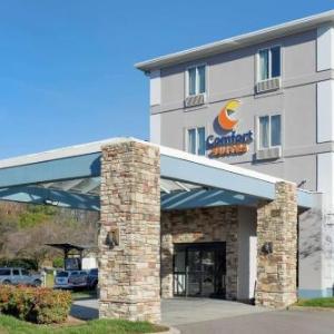 Comfort Suites Nashville Airport - BNA