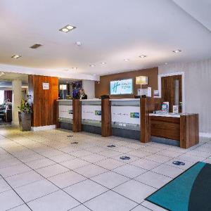 Hotels near The Hawth Crawley - Holiday Inn Express London Gatwick Crawley