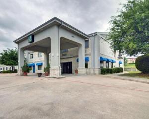 Quality Inn & Suites Grand Prairie, Grand Prairie