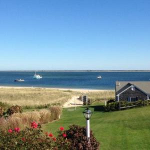 Hotels near Nauset Beach Orleans - The Hawthorne