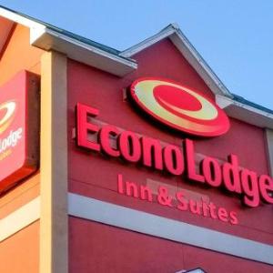 Econo Lodge Inn & Suites East Houston I-10