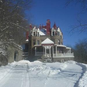 Little Falls Hotels Deals At The 1 Hotel In Ny Overlook Mansion Bed And Breakfast Only