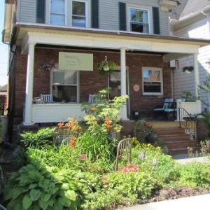 Hotels near The Rapids Theatre - Wanderfalls Guesthouse & Hostel