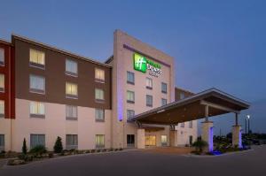 Holiday Inn Express & Suites Bay City, Bay City