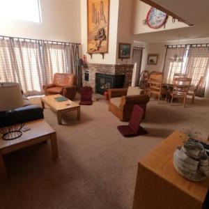 June Lake Hotels With A Jacuzzi Or Hot Tub Deals At The 1 Hotel