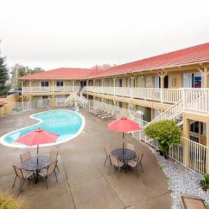 GuestPlace Inn & Suites