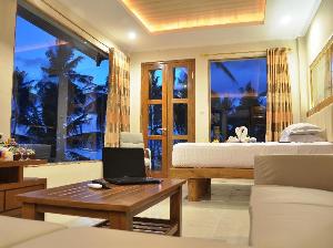 Crystal Beach Bali, Candidasa