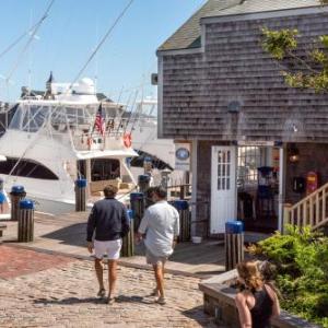 The Cottages at Nantucket Boat Basin