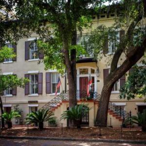 Hotels near Enmarket Arena - Eliza Thompson House Historic Inns of Savannah Collection