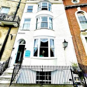 Hotels near Weymouth Pavilion - The Bedford Guest House