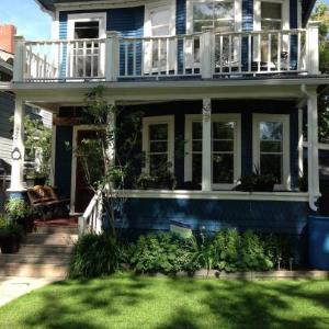 Hotels near Alberta College of Art and Design - River Wynde Executive Bed & Breakfast By Elevate Rooms