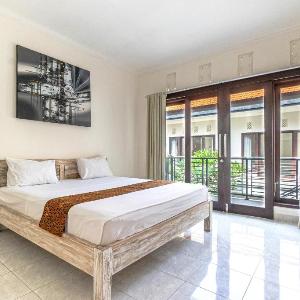 Azalea Homestay & Villa