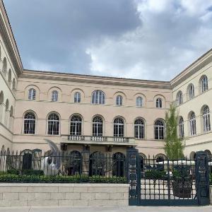 Le Grand Hôtel Dieu by SOWELL COLLECTION