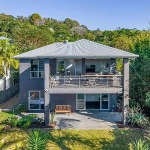Corker in Suffolk Park - Belle Escapes Byron Bay