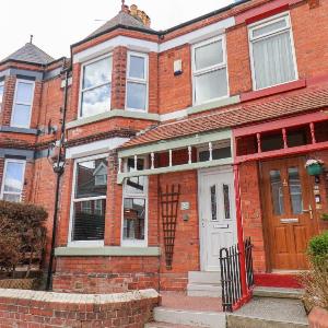 32 Ashville Avenue