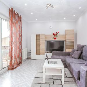 Central Lloret de Mar Apartment Modern Comfort City Views