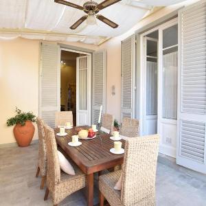 3 Bedroom Cozy Home In Viareggio