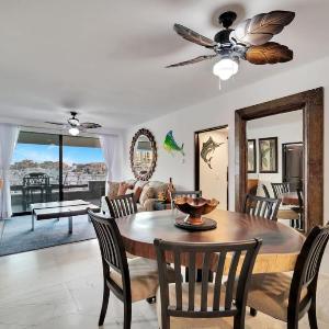 Completely Remodeled 2BD-2BA Plaza Bonita