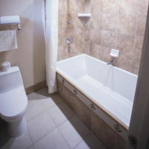 Hotels near Harvest Inn Saint Helena - El Bonita Motel