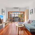 Stylish 2-Bed Cottage in Trendy Erskineville Sydney