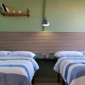Remodeled Cozy Central 3 blocks from the Malecon