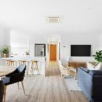 Seascape - Luxury Apartment near Cronulla Beach Sydney 