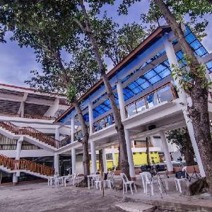 Apple Tree Resort & Hotel