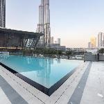 SmartStay at Grande Signature - Downtown Dubai City Views - Brand New Luxury Apartments