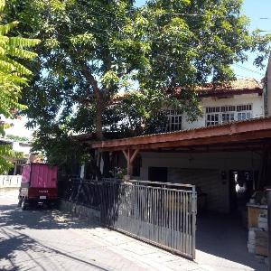 OYO Life 94040 Agung Home Stay