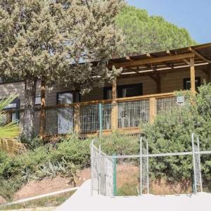 ZEcamping 3 étoiles avec parc aquatique - 3km des plages