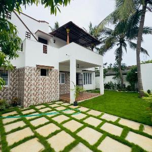 Sunny Bay ECR