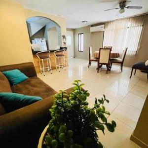 Gran Suite Junto Al San Marino Mall