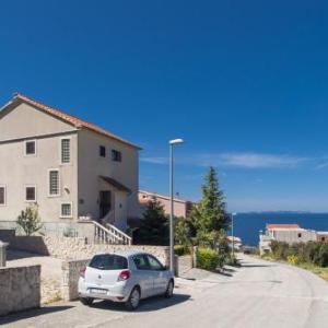 Family Apartments & Rooms Mikelin