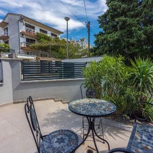 Apartments in Crikvenica 42446