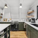 New! River Cabin A-Frame-Remodeled A-Frame on the river walk to town lake & dining