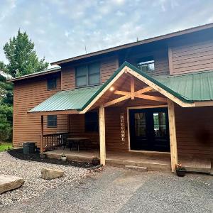 Pleasant Lake Bed and Breakfast