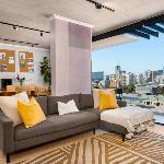 Skyline Penthouse Private Pool & Rooftop Oasis