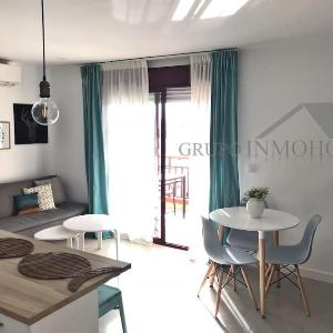 Apartamento céntrico junto al mar