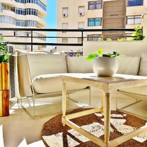 LUXURIOUS BEACH APARTMENT WITH POOL
