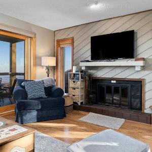 Highlands 37 with Wintergreen Advantage