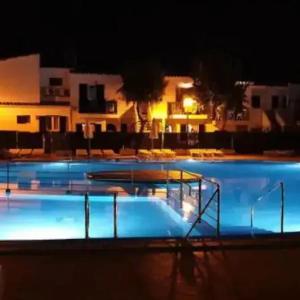 Beautiful apartment in Cala en Blanes - 45 m² with shared pool