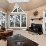 Shenandoah Ridge 01 with Wintergreen Advantage Roseland