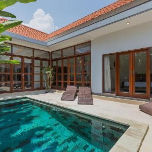 Brand New Central Canggu Private Villa