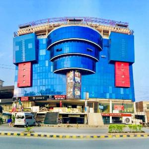 Grand Regent Hotel & Suites